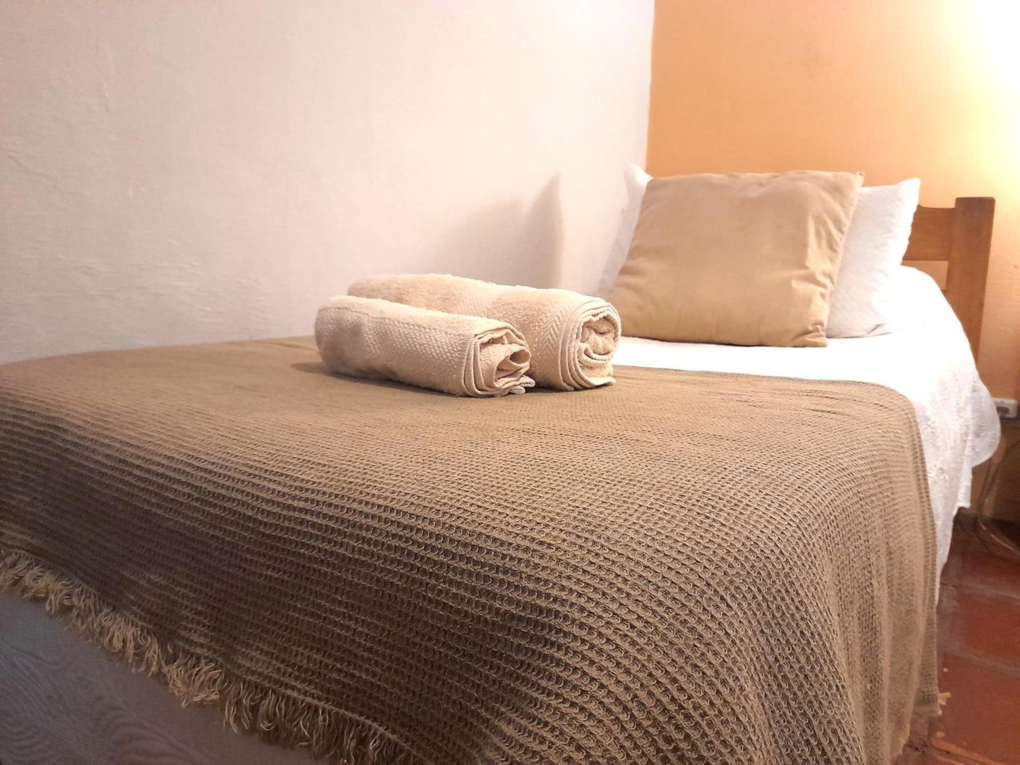 Casa Calma Hostel Colonia del Sacramento Ngoại thất bức ảnh